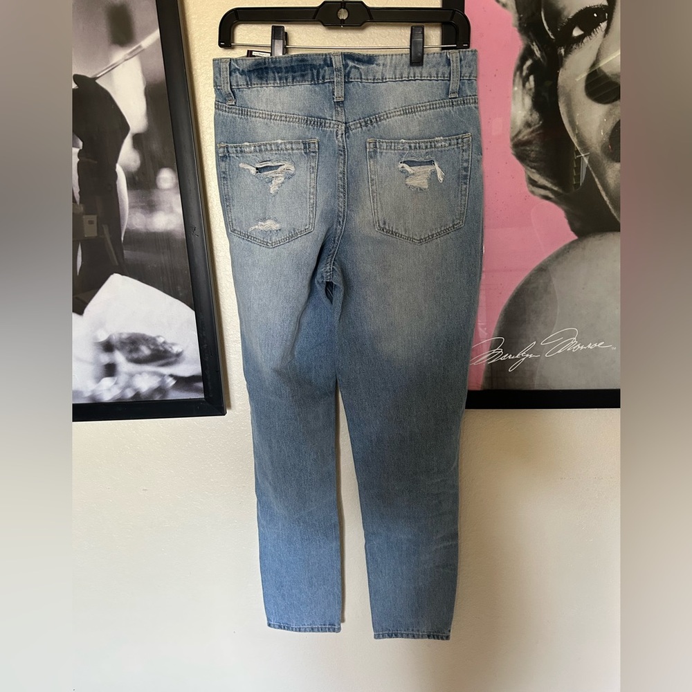 Jeans - Picture 2 of 3